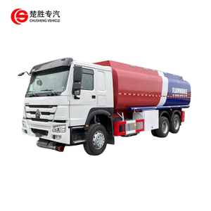 NOUVEAU camion de réservoir d'huile de camion de réservoir de carburant de roues de Sinotruck HOWO 6*4 10 pour le transport de carburant