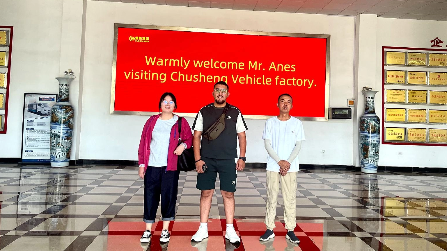 Howo 4x2 Mini Truck à benne！ Client de bienvenue chaleureux Venez en Chine pour visiter le véhicule Chusheng!