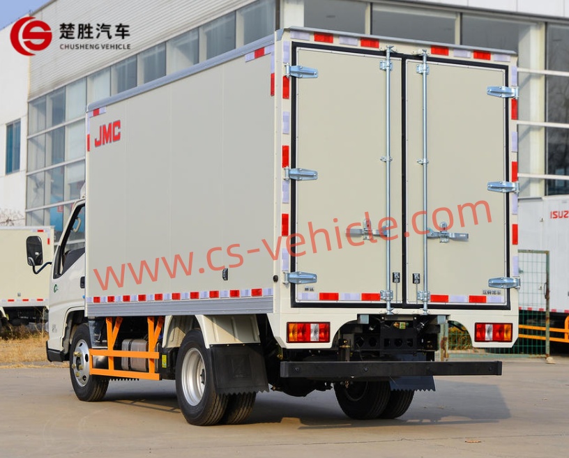 Camion cargo-7 