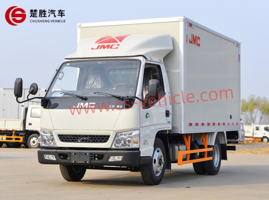 Camion cargo-5 