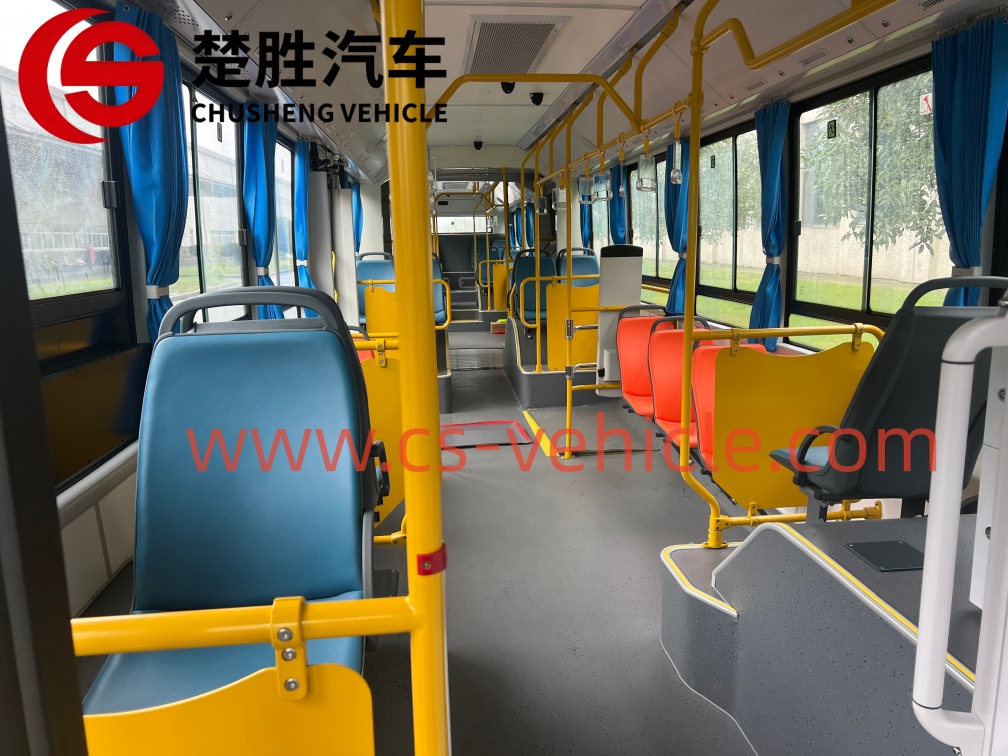 Bus urbain &eacute;lectrique-5