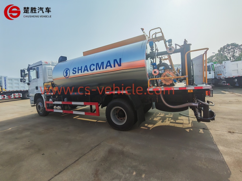 Asphalt Distributor Truck-6
